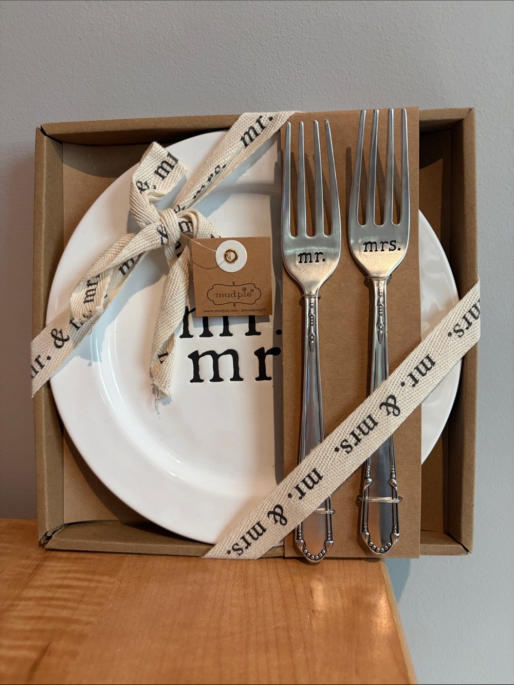 Mud Pie White "mr. & mrs." Ceramic Plate with Stamped Forks